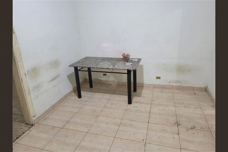 Casa à venda com 2 quartos, 75m² em Vila Esperança, São Paulo