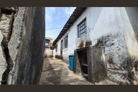 Casa à venda com 308m², 3 quartos e 3 vagas