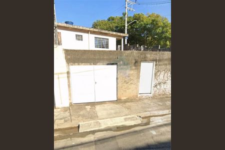 Casa à venda com 308m², 3 quartos e 3 vagas