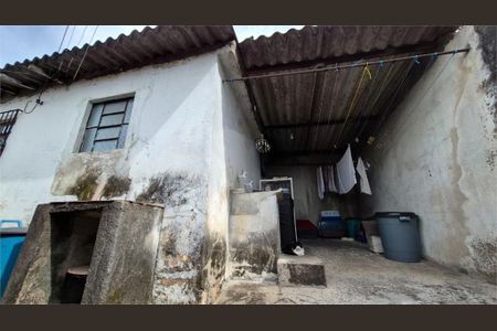 Casa à venda com 3 quartos, 132m² em Jardim Ester, São Paulo