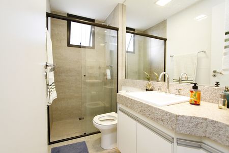 Apartamento à venda com 184m², 3 quartos e 3 vagasBanheiro Social