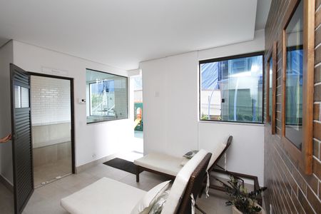 Apartamento à venda com 184m², 3 quartos e 3 vagasSAUNA