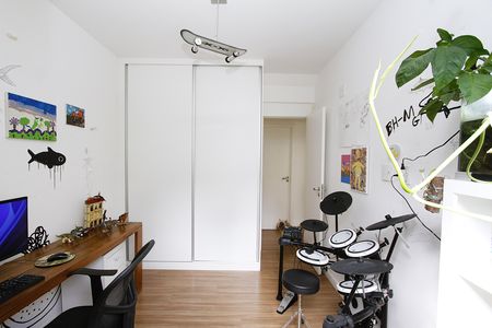 Apartamento à venda com 184m², 3 quartos e 3 vagasQuarto 1