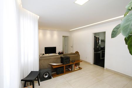 Apartamento à venda com 184m², 3 quartos e 3 vagasSala