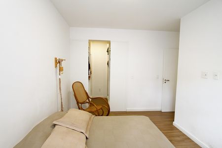 Apartamento à venda com 184m², 3 quartos e 3 vagasQuarto 3 - Suíte