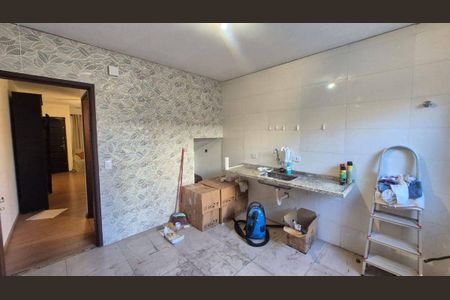Casa à venda com 2 quartos, 75m² em Jardim Ester, São Paulo