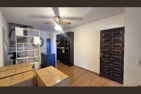 Casa à venda com 2 quartos, 90m² em Jardim Ester, São Paulo