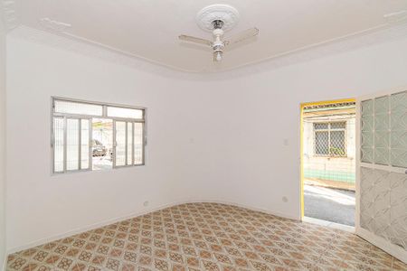 Sala de casa de condomínio para alugar com 2 quartos, 90m² em Irajá, Rio de Janeiro