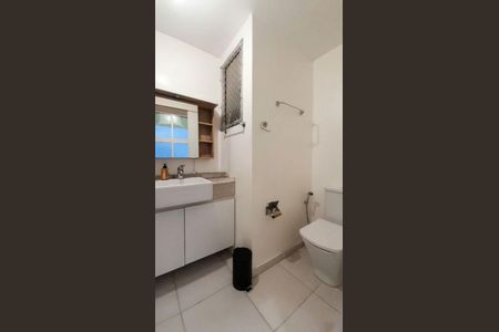 Banheiro de apartamento para alugar com 2 quartos, 95m² em Centro Histórico, Porto Alegre