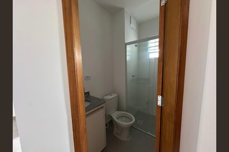 Apartamento para alugar com 69m², 2 quartos e sem vaga Apartamento para alugar com 69m², 2 quartos e sem vagaBanheiro 1