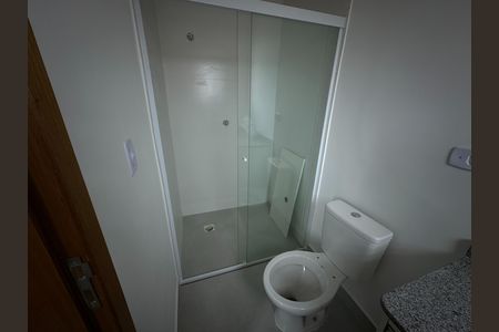 Apartamento para alugar com 69m², 2 quartos e sem vaga Apartamento para alugar com 69m², 2 quartos e sem vagaBanheiro da Suíte 1