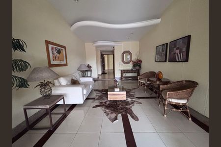 Apartamento para alugar com 100m², 3 quartos e 2 vagas Apartamento para alugar com 100m², 3 quartos e 2 vagasÁrea comum