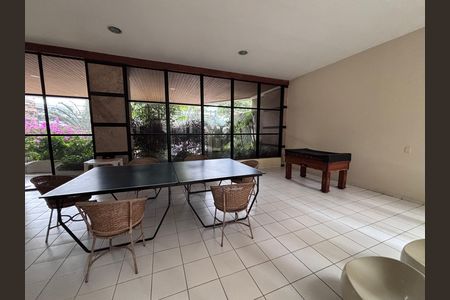 Apartamento para alugar com 100m², 3 quartos e 2 vagas Apartamento para alugar com 100m², 3 quartos e 2 vagasÁrea comum