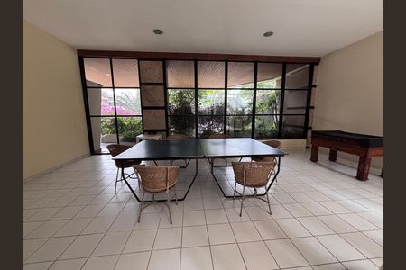 Apartamento para alugar com 100m², 3 quartos e 2 vagas Apartamento para alugar com 100m², 3 quartos e 2 vagasÁrea comum