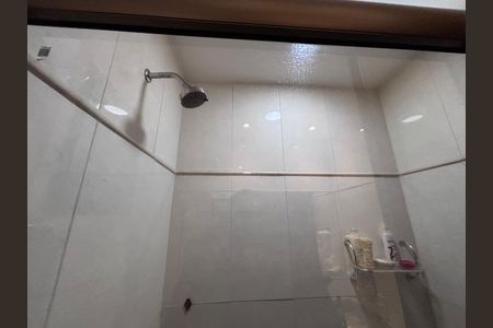 Apartamento para alugar com 100m², 3 quartos e 2 vagas Apartamento para alugar com 100m², 3 quartos e 2 vagasBanheiro