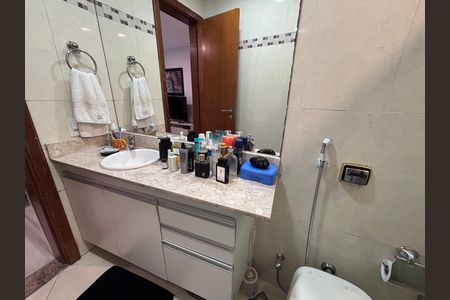 Apartamento para alugar com 100m², 3 quartos e 2 vagas Apartamento para alugar com 100m², 3 quartos e 2 vagasBanheiro do Quarto 1