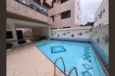 Apartamento para alugar com 100m², 3 quartos e 2 vagas Apartamento para alugar com 100m², 3 quartos e 2 vagasÁrea comum - Piscina