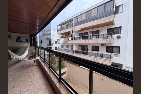 Apartamento para alugar com 100m², 3 quartos e 2 vagas Apartamento para alugar com 100m², 3 quartos e 2 vagasVaranda