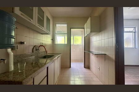 Apartamento à venda com 98m², 3 quartos e 1 vagaCozinha 