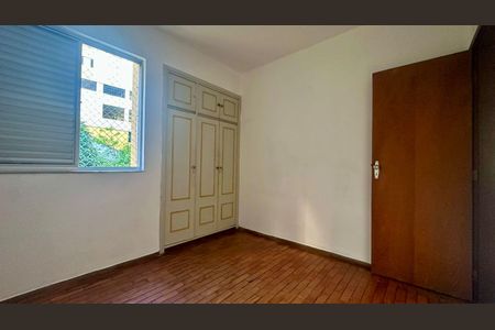 Quarto  de apartamento à venda com 3 quartos, 98m² em Grajaú, Belo Horizonte