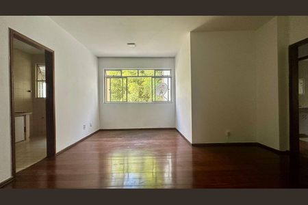 Apartamento à venda com 98m², 3 quartos e 1 vagaSala 