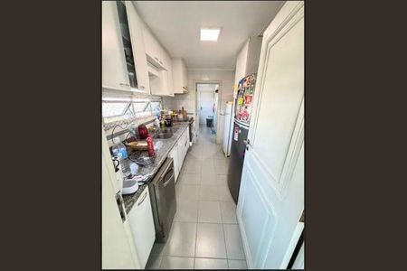 Apartamento à venda com 170m², 3 quartos e 2 vagasCozinha