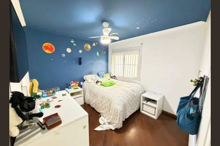 Apartamento à venda com 170m², 3 quartos e 2 vagasQuarto 