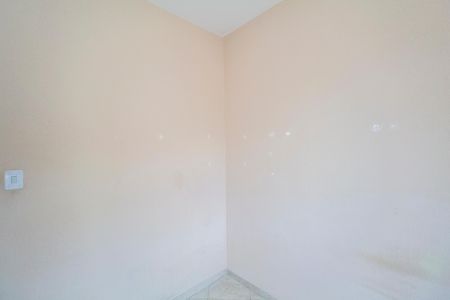 Quarto 1 de apartamento para alugar com 2 quartos, 80m² em Realengo, Rio de Janeiro