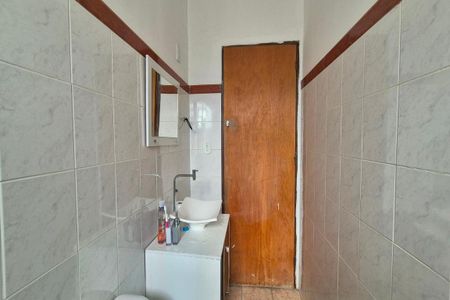 Casa à venda com 355m², 4 quartos e 3 vagas Casa à venda com 355m², 4 quartos e 3 vagasBanheiro