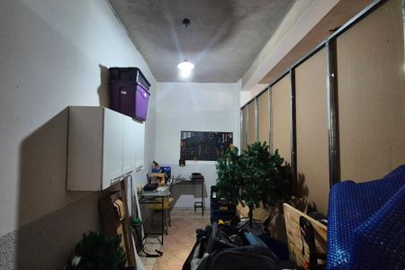 Casa à venda com 355m², 4 quartos e 3 vagas Casa à venda com 355m², 4 quartos e 3 vagasQuarto de Serviço