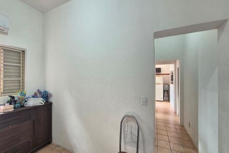 Casa à venda com 355m², 4 quartos e 3 vagas Casa à venda com 355m², 4 quartos e 3 vagasSala
