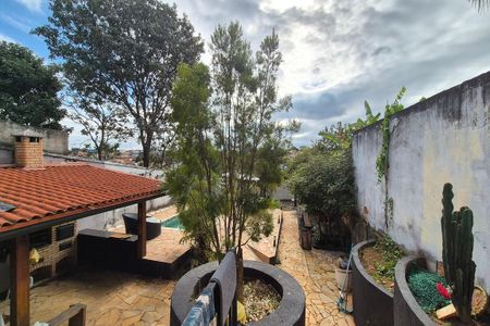 Casa à venda com 355m², 4 quartos e 3 vagas Casa à venda com 355m², 4 quartos e 3 vagasVista da Cozinha