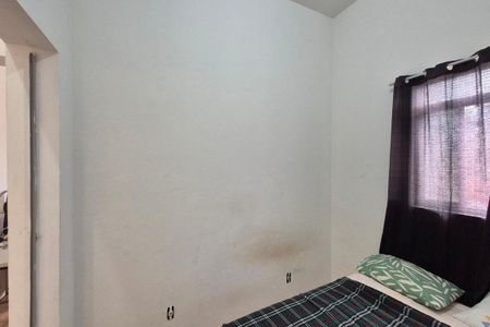 Casa à venda com 355m², 4 quartos e 3 vagas Casa à venda com 355m², 4 quartos e 3 vagasQuarto 4