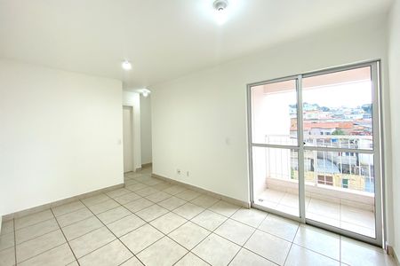 Apartamento para alugar com 55m², 2 quartos e 1 vagaSala