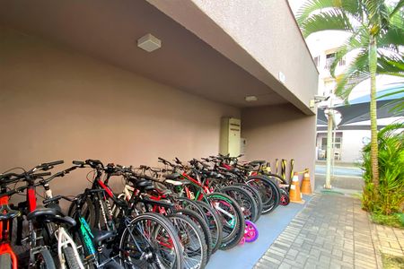 Apartamento para alugar com 55m², 2 quartos e 1 vagaÁrea comum