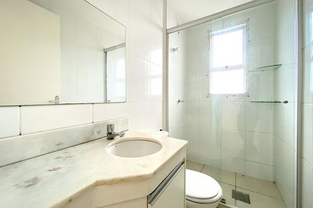 Apartamento para alugar com 55m², 2 quartos e 1 vagaBanheiro