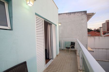 Sacada de casa para alugar com 4 quartos, 186m² em Vila Mariana, São Paulo