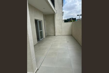 Apartamento à venda com 84m², 2 quartos e 1 vagaVaranda