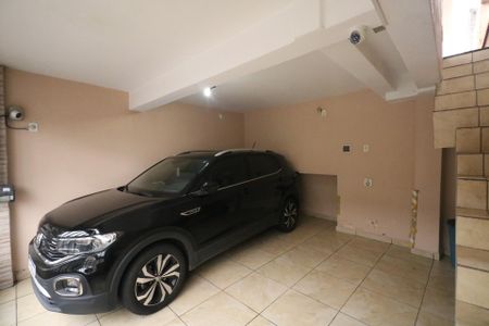 Casa à venda com 140m², 3 quartos e 2 vagas Casa à venda com 140m², 3 quartos e 2 vagasGaragem