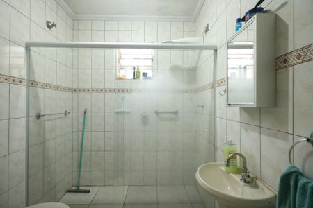 Casa à venda com 140m², 3 quartos e 2 vagas Casa à venda com 140m², 3 quartos e 2 vagasBanheiro 2