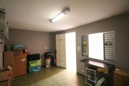 Casa à venda com 140m², 3 quartos e 2 vagas Casa à venda com 140m², 3 quartos e 2 vagasDepósito