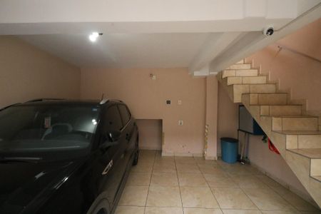 Casa à venda com 140m², 3 quartos e 2 vagas Casa à venda com 140m², 3 quartos e 2 vagasGaragem