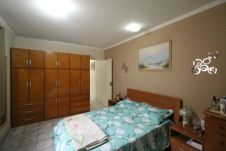 Casa à venda com 140m², 3 quartos e 2 vagas Casa à venda com 140m², 3 quartos e 2 vagasQuarto 2