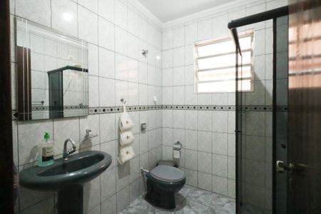 Casa à venda com 140m², 3 quartos e 2 vagas Casa à venda com 140m², 3 quartos e 2 vagasBanheiro 1