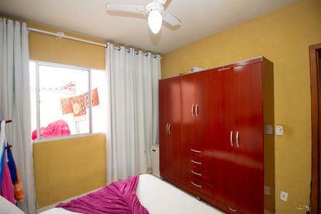 Casa à venda com 155m², 3 quartos e 3 vagas Casa à venda com 155m², 3 quartos e 3 vagasQuarto 2