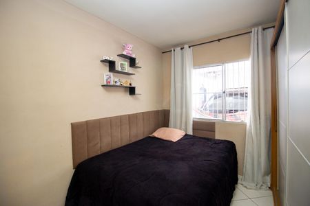 Quarto 1 de casa à venda com 3 quartos, 155m² em Jardim Laguna, Contagem