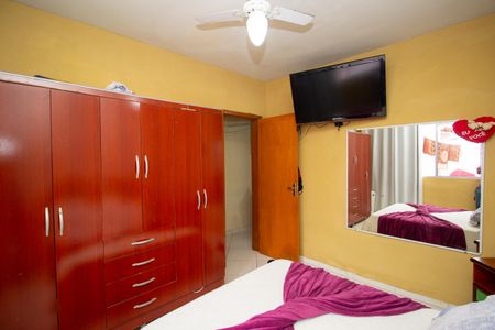 Casa à venda com 155m², 3 quartos e 3 vagas Casa à venda com 155m², 3 quartos e 3 vagasQuarto 2