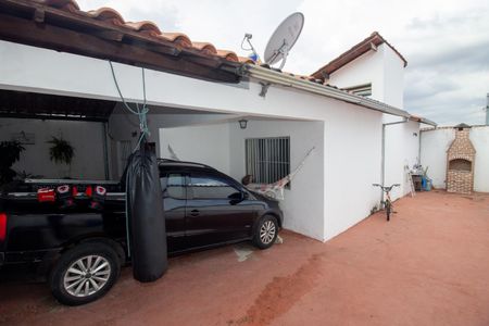 Casa à venda com 155m², 3 quartos e 3 vagas Casa à venda com 155m², 3 quartos e 3 vagasÁrea gourmet