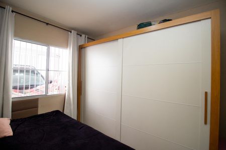 Casa à venda com 155m², 3 quartos e 3 vagas Casa à venda com 155m², 3 quartos e 3 vagasQuarto 1