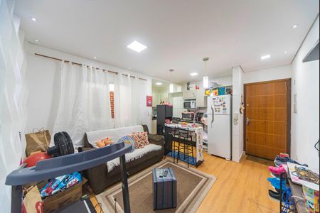 Sala de apartamento à venda com 2 quartos, 52m² em Vila Scarpelli, Santo André